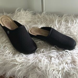 Womens comfort FLYFLOT mules Size 38
